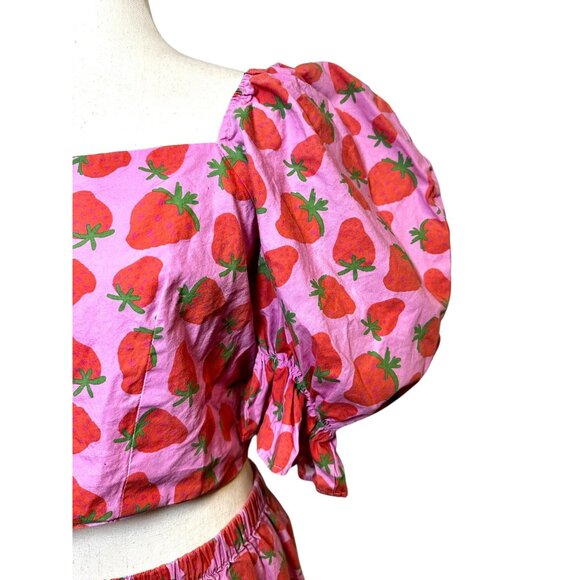Megan Crosby Sophie Strawberry Print Puff Sleeve Crop Top & Pants Set | Organic - Picture 5 of 12